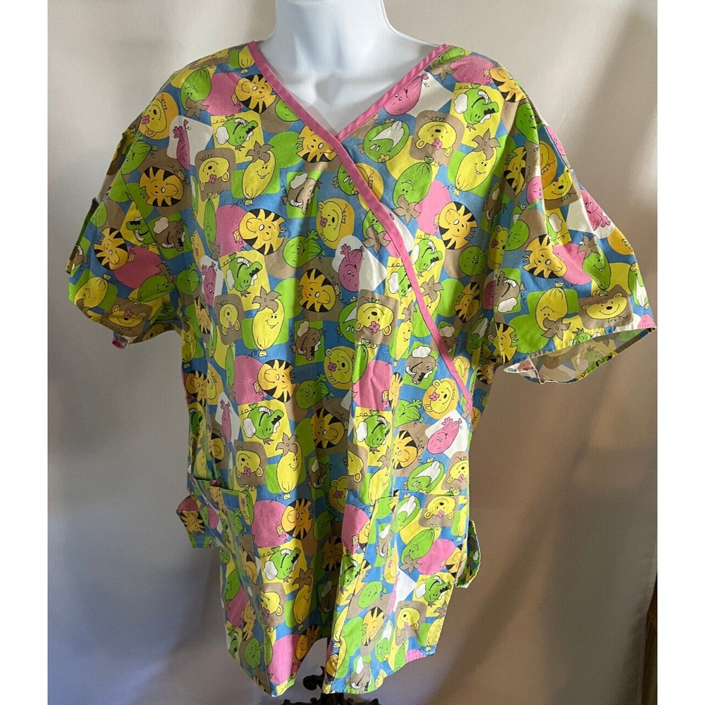 Malibu Doc Uniform Scrub Top Size XL Animal Print